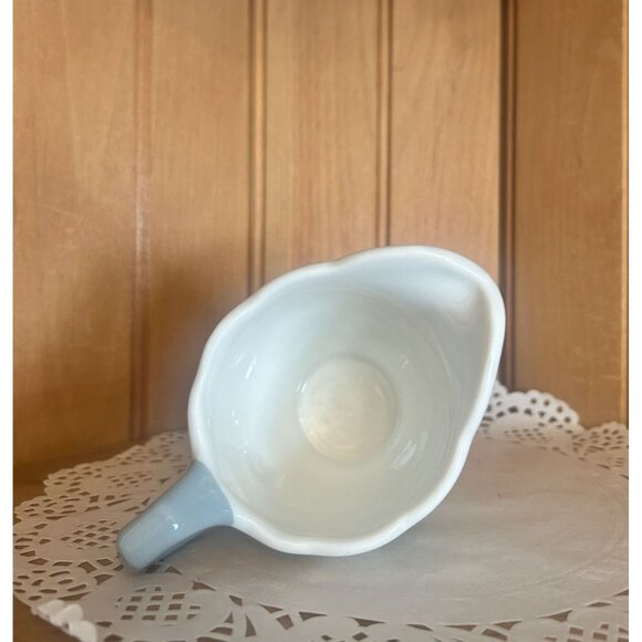 Syracuse China Creamer Avalon Grey Floral Creamer No Trim 1960s Restaurant Ware - Picture 4 of 7